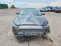 2018 Ford FUSION фото