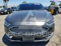 2018 Ford FUSION фото