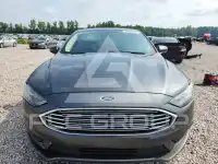 2018 Ford FUSION фото