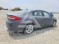 2018 Ford FUSION фото