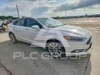 2018 Ford FUSION фото