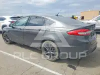 2018 Ford FUSION фото