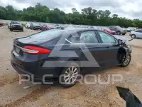 2018 Ford FUSION фото