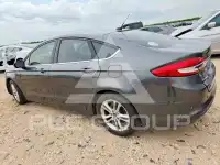 2018 Ford FUSION фото