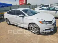 2018 Ford FUSION photo