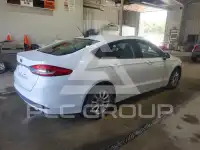 2018 Ford FUSION фото