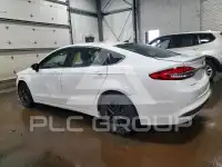 2018 Ford FUSION фото