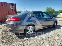 2018 Ford FUSION фото