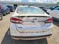 2018 Ford FUSION фото
