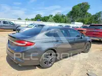 2018 Ford FUSION фото