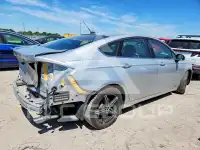 2018 Ford FUSION photo