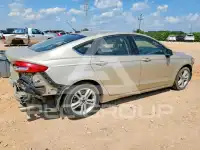 2018 Ford FUSION photo