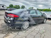 2018 Ford FUSION фото