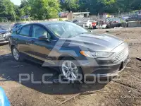 2018 Ford FUSION фото