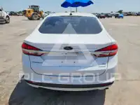 2018 Ford FUSION фото