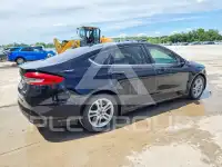 2018 Ford FUSION photo