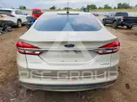 2018 Ford FUSION фото