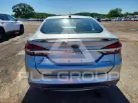 2018 Ford FUSION фото