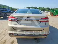 2018 Ford FUSION фото