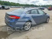 2018 Ford FUSION photo