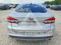 2018 Ford FUSION фото