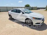 2018 Ford FUSION фото