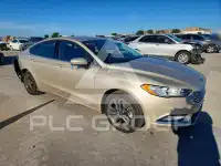 2018 Ford FUSION фото
