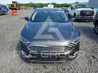 2018 Ford FUSION фото