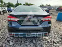 2018 Ford FUSION фото
