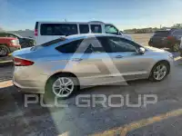 2018 Ford FUSION фото