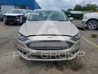 2018 Ford FUSION фото