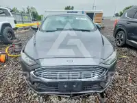 2018 Ford FUSION photo