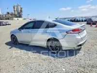 2018 Ford FUSION фото