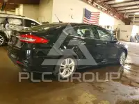 2018 Ford FUSION photo