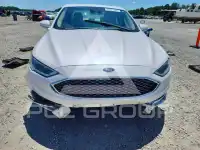 2018 Ford FUSION фото