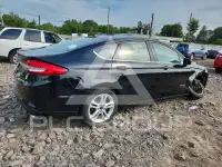 2018 Ford FUSION фото