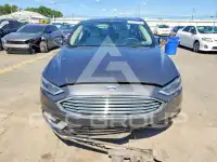 2018 Ford FUSION photo