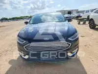 2018 Ford FUSION фото