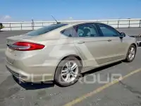 2018 Ford FUSION фото