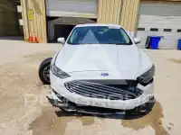2018 Ford FUSION фото