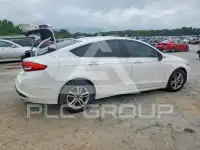 2018 Ford FUSION фото