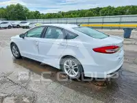 2018 Ford FUSION фото