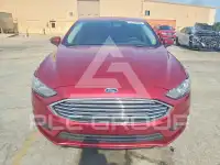 2018 Ford FUSION фото