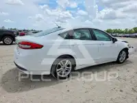 2018 Ford FUSION photo