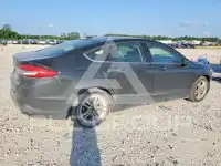 2018 Ford FUSION фото