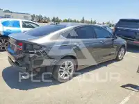 2018 Ford FUSION photo