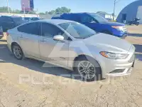 2018 Ford FUSION фото