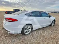 2018 Ford FUSION фото
