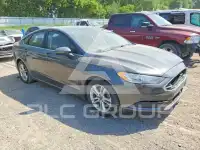 2018 Ford FUSION photo