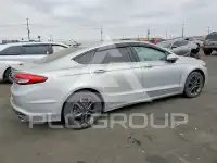 2018 Ford FUSION фото